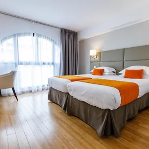 4* فندق فندق ريفييرا